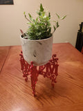 “Mom” plant stand